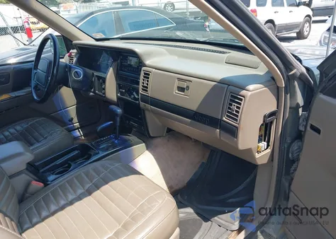 1994 Jeep Grand Cherokee Laredo z USA, uszkodzony, nr VIN 1J4GZ58Y5RC145018